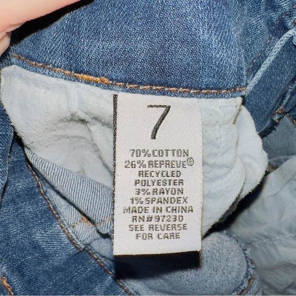 Almost Famous Dark Wash Denim High Rise Skinny Jeans size 7 - Picture 5 of 6